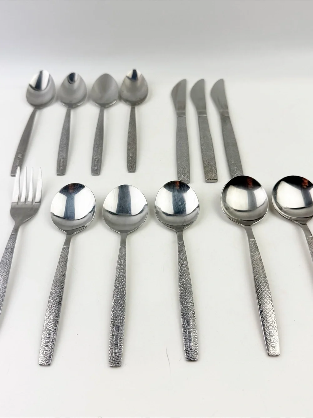Vtg United Airlines Stainless Steel ABCO THL Fish Scale 13 pc Cutlery Spoon Fork